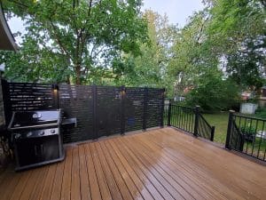 Deck companies composite deck with privacy screen